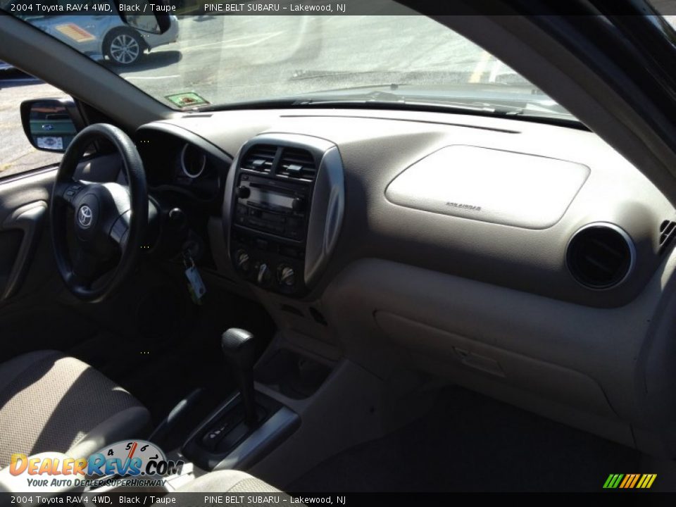 2004 Toyota RAV4 4WD Black / Taupe Photo #6