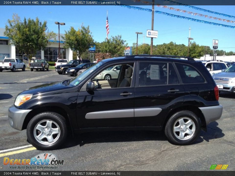 2004 Toyota RAV4 4WD Black / Taupe Photo #12