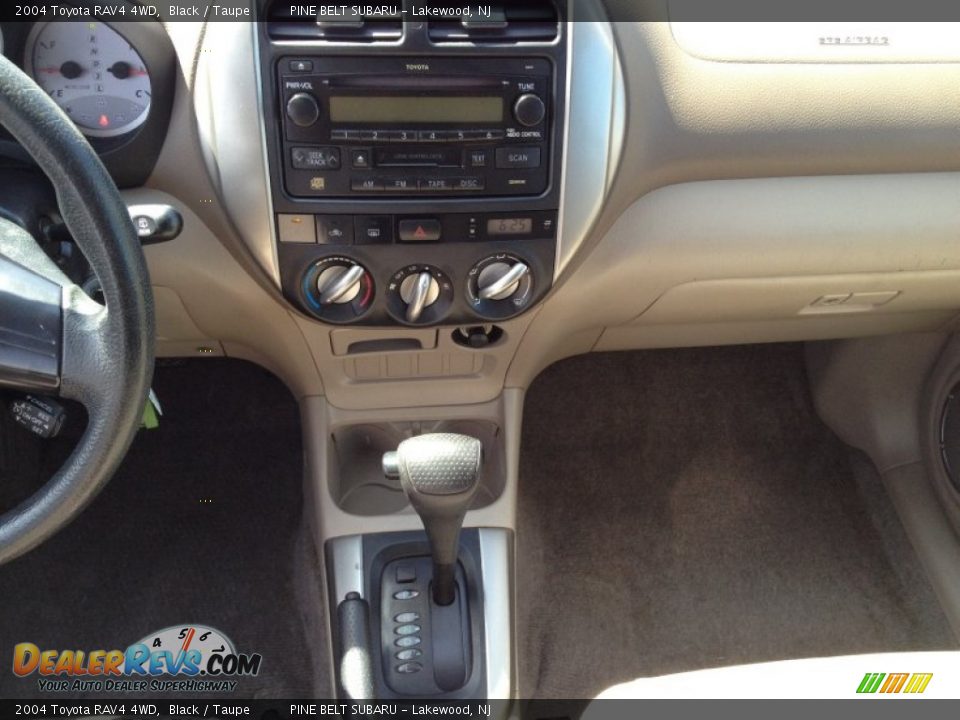 2004 Toyota RAV4 4WD Black / Taupe Photo #16