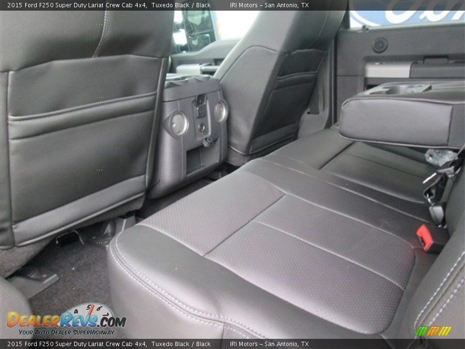 2015 Ford F250 Super Duty Lariat Crew Cab 4x4 Tuxedo Black / Black Photo #22