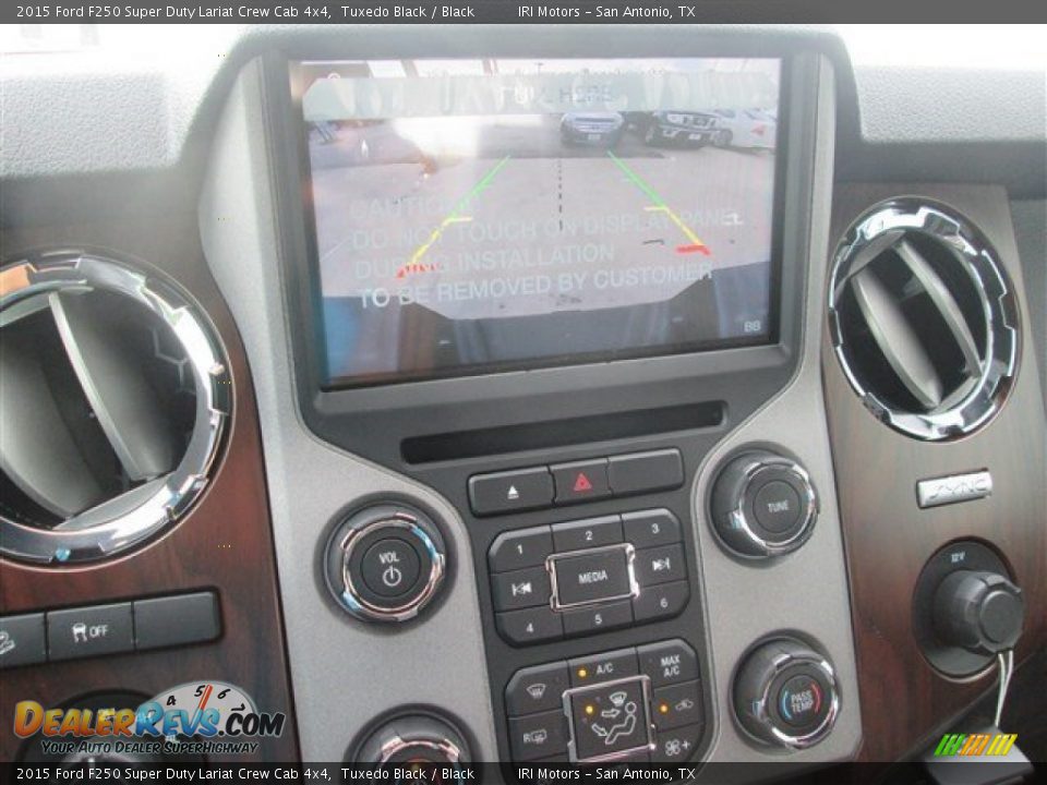 2015 Ford F250 Super Duty Lariat Crew Cab 4x4 Tuxedo Black / Black Photo #36