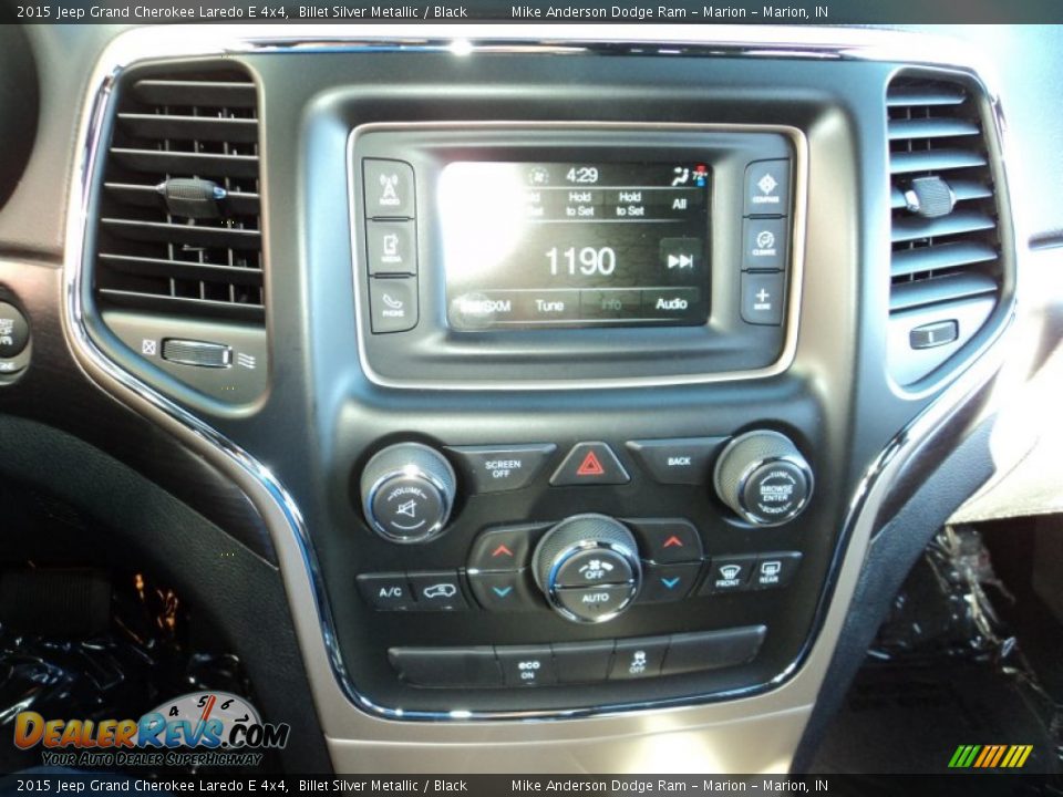 2015 Jeep Grand Cherokee Laredo E 4x4 Billet Silver Metallic / Black Photo #6