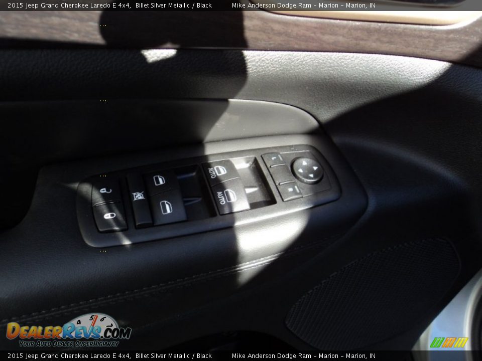 2015 Jeep Grand Cherokee Laredo E 4x4 Billet Silver Metallic / Black Photo #11