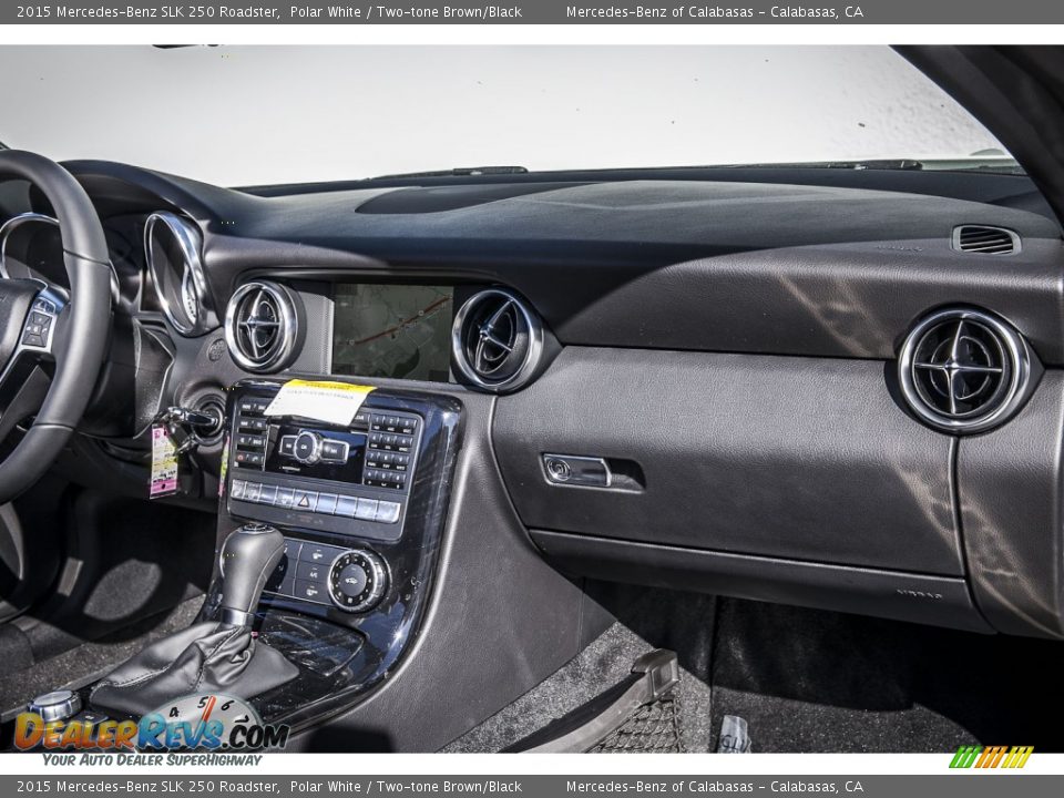 2015 Mercedes-Benz SLK 250 Roadster Polar White / Two-tone Brown/Black Photo #8
