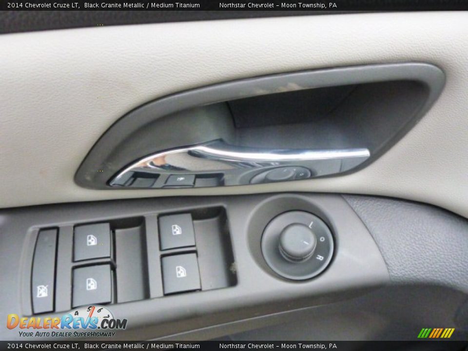 2014 Chevrolet Cruze LT Black Granite Metallic / Medium Titanium Photo #13