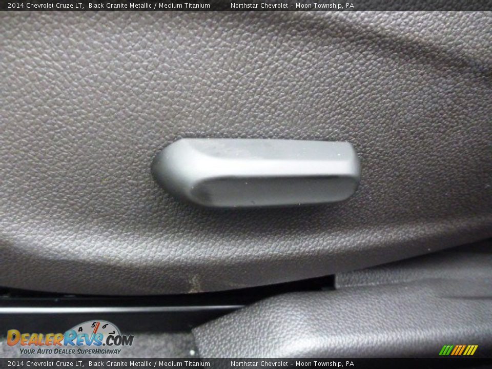 2014 Chevrolet Cruze LT Black Granite Metallic / Medium Titanium Photo #15