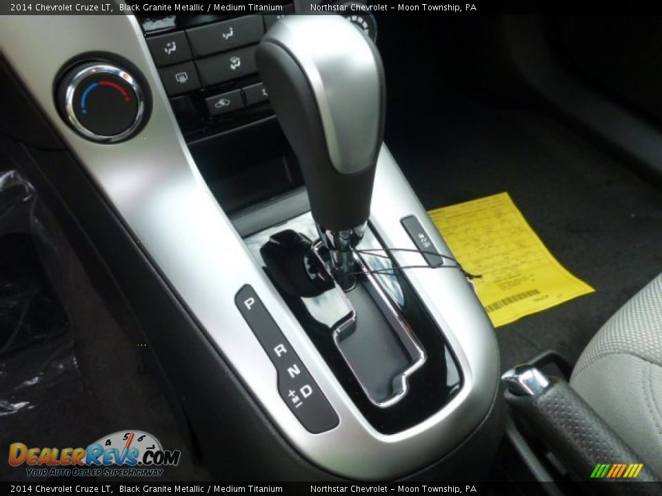 2014 Chevrolet Cruze LT Black Granite Metallic / Medium Titanium Photo #16