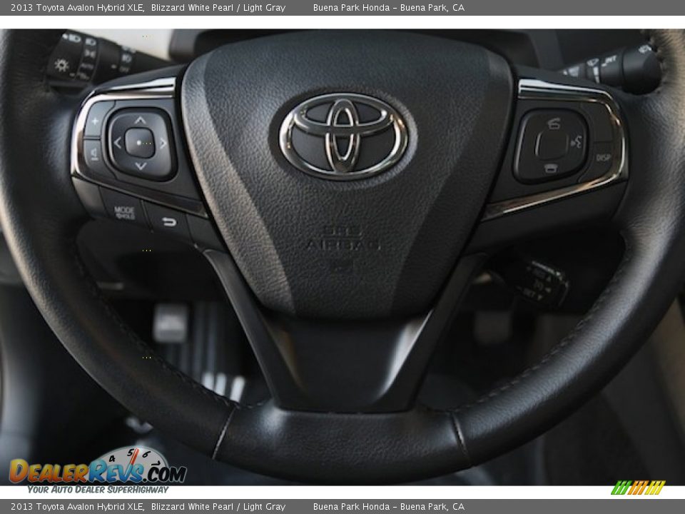 2013 Toyota Avalon Hybrid XLE Blizzard White Pearl / Light Gray Photo #6