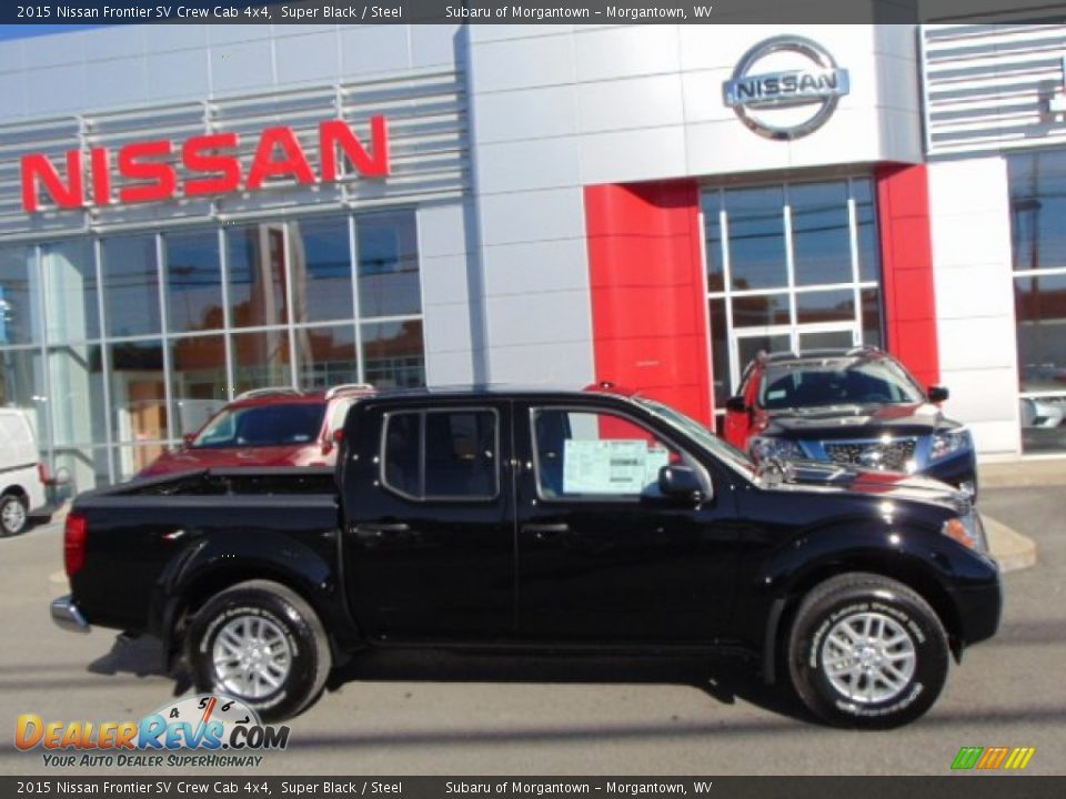 2015 Nissan Frontier SV Crew Cab 4x4 Super Black / Steel Photo #2