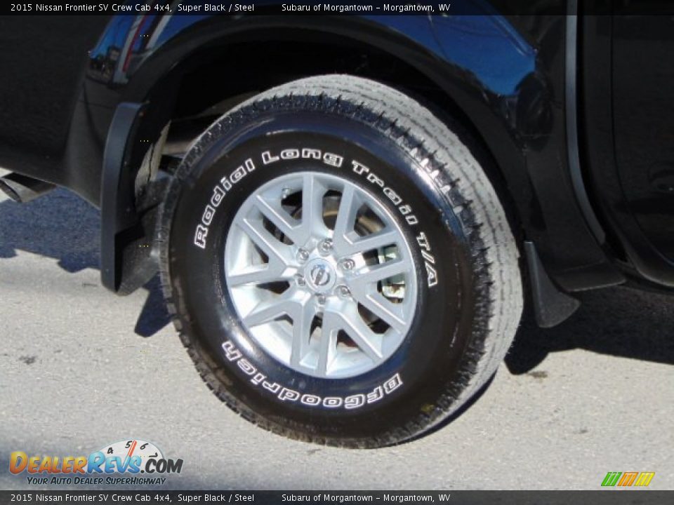2015 Nissan Frontier SV Crew Cab 4x4 Super Black / Steel Photo #3