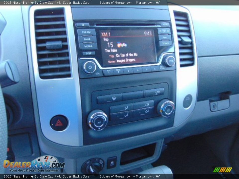 2015 Nissan Frontier SV Crew Cab 4x4 Super Black / Steel Photo #14