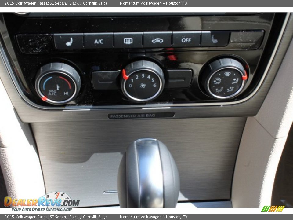 2015 Volkswagen Passat SE Sedan Black / Cornsilk Beige Photo #15