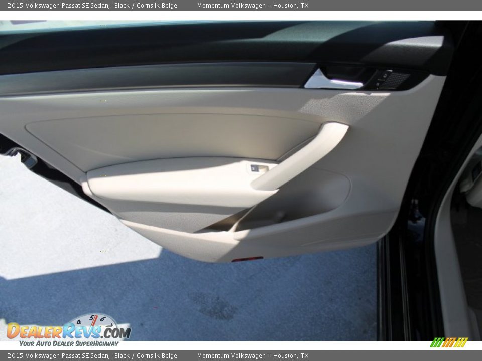 2015 Volkswagen Passat SE Sedan Black / Cornsilk Beige Photo #18