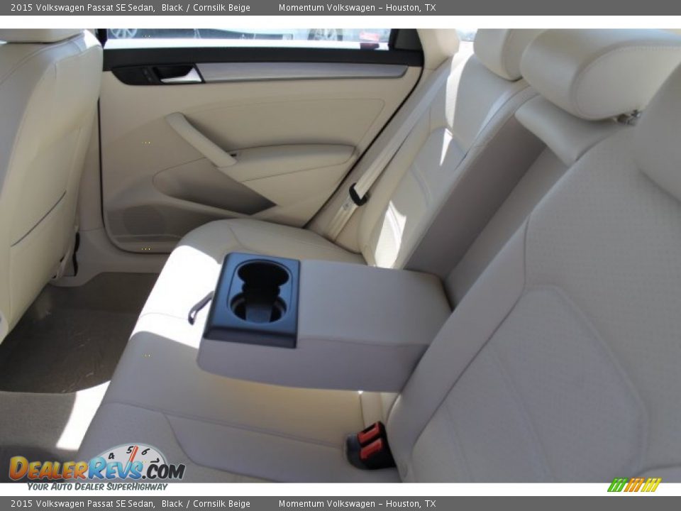 2015 Volkswagen Passat SE Sedan Black / Cornsilk Beige Photo #19