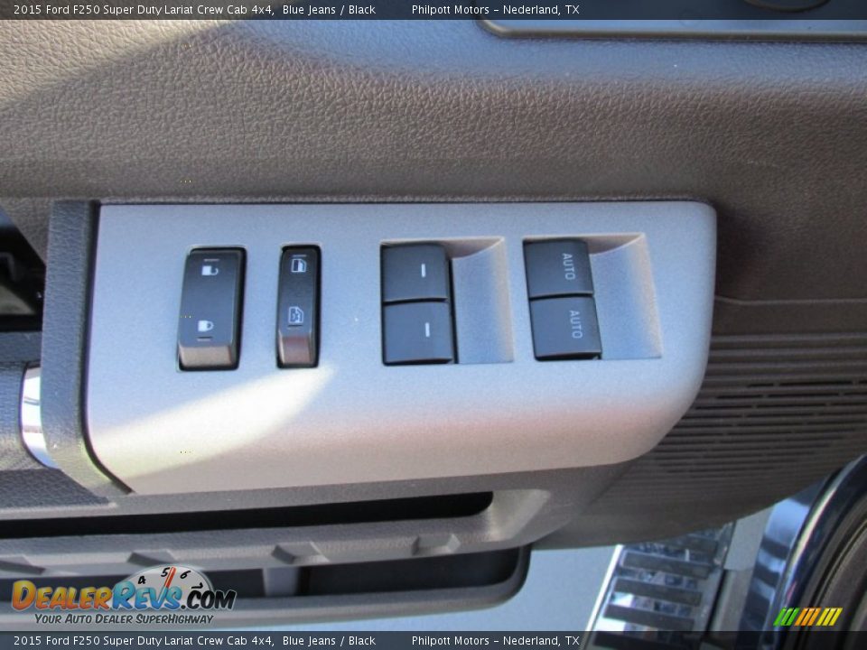 2015 Ford F250 Super Duty Lariat Crew Cab 4x4 Blue Jeans / Black Photo #26