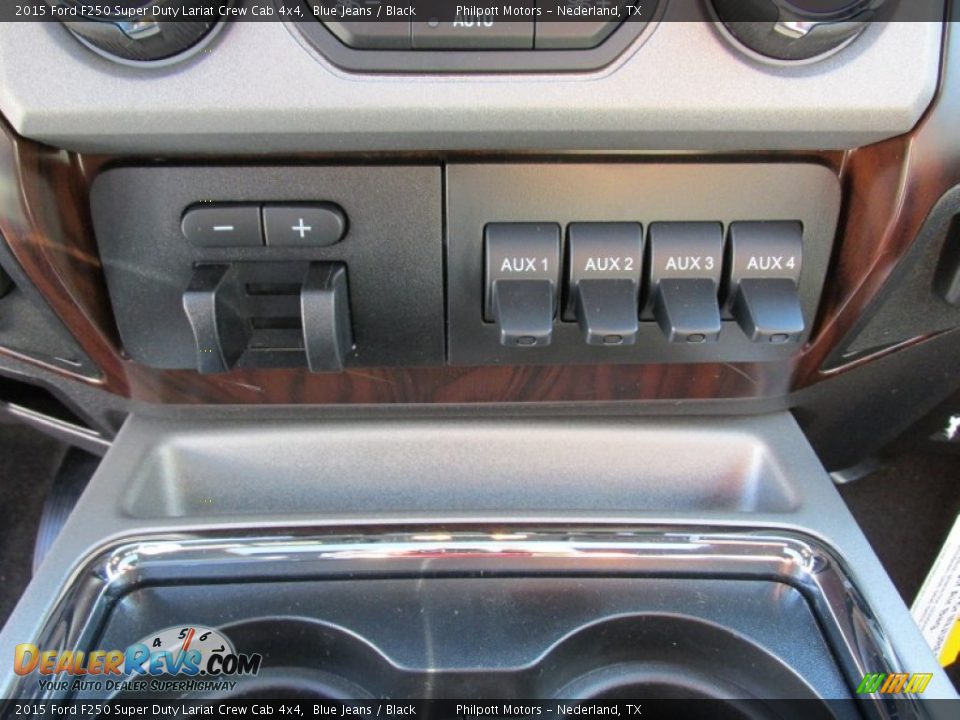2015 Ford F250 Super Duty Lariat Crew Cab 4x4 Blue Jeans / Black Photo #34