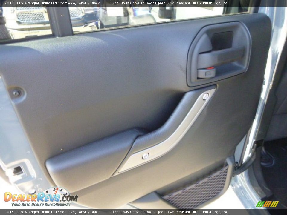 2015 Jeep Wrangler Unlimited Sport 4x4 Anvil / Black Photo #17