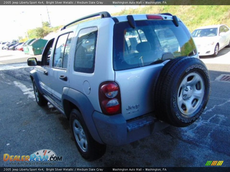 2005 Jeep Liberty Sport 4x4 Bright Silver Metallic / Medium Slate Gray Photo #6