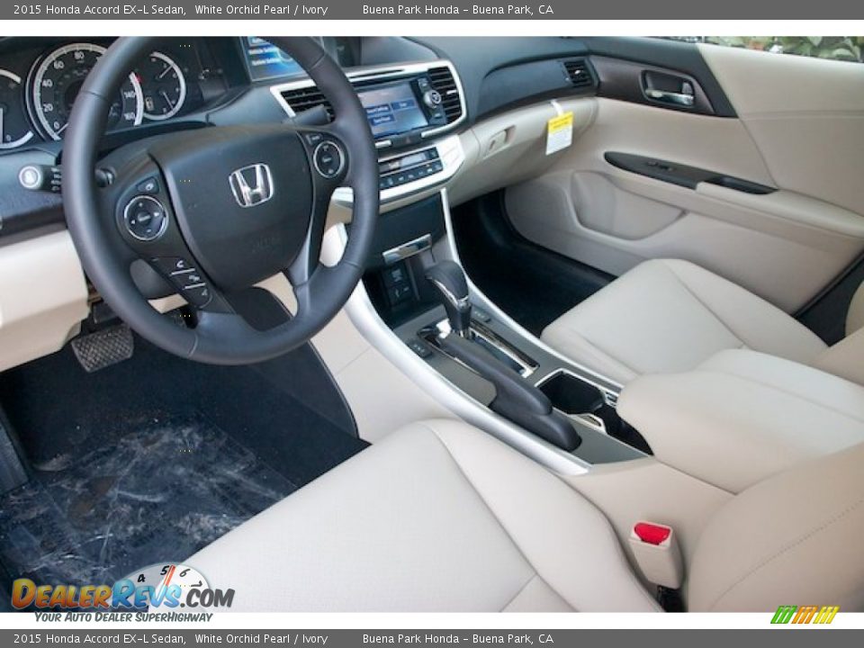 2015 Honda Accord EX-L Sedan White Orchid Pearl / Ivory Photo #10