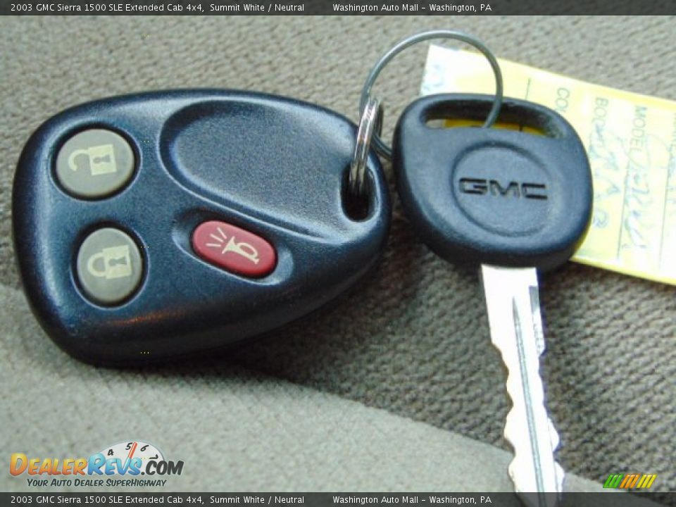 2003 GMC Sierra 1500 SLE Extended Cab 4x4 Summit White / Neutral Photo #18