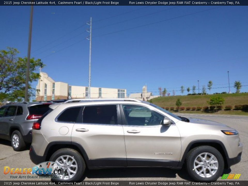 2015 Jeep Cherokee Latitude 4x4 Cashmere Pearl / Black/Light Frost Beige Photo #5