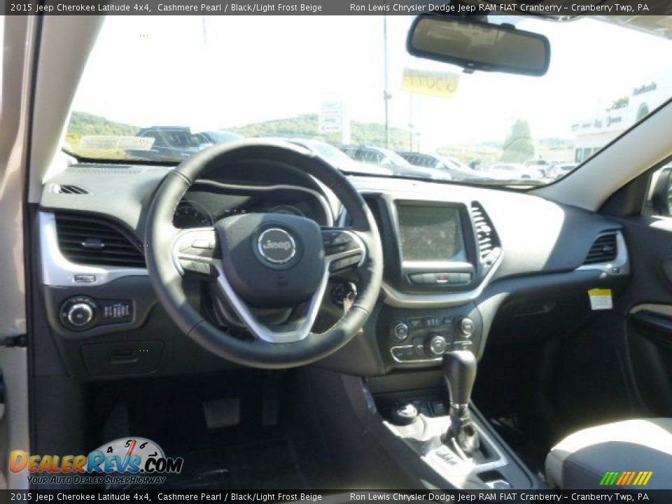 2015 Jeep Cherokee Latitude 4x4 Cashmere Pearl / Black/Light Frost Beige Photo #14
