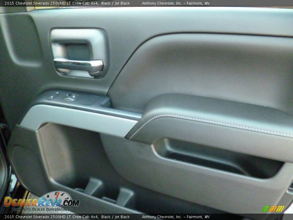 2015 Chevrolet Silverado 2500HD LT Crew Cab 4x4 Black / Jet Black Photo #10