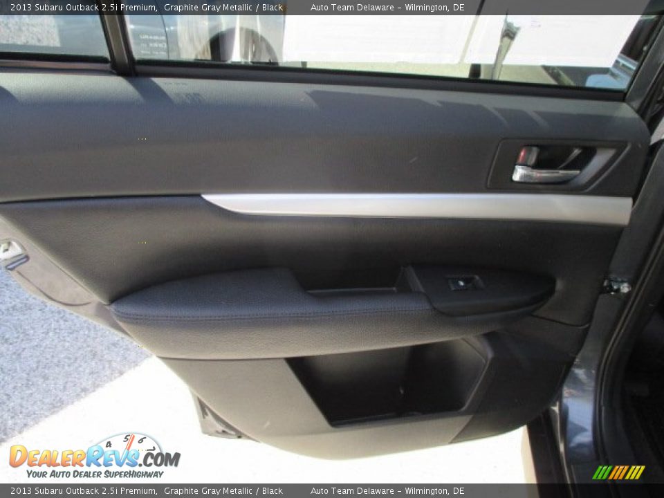 2013 Subaru Outback 2.5i Premium Graphite Gray Metallic / Black Photo #25