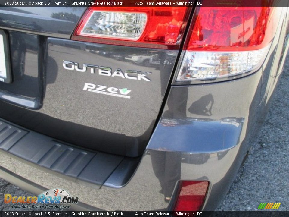 2013 Subaru Outback 2.5i Premium Graphite Gray Metallic / Black Photo #31