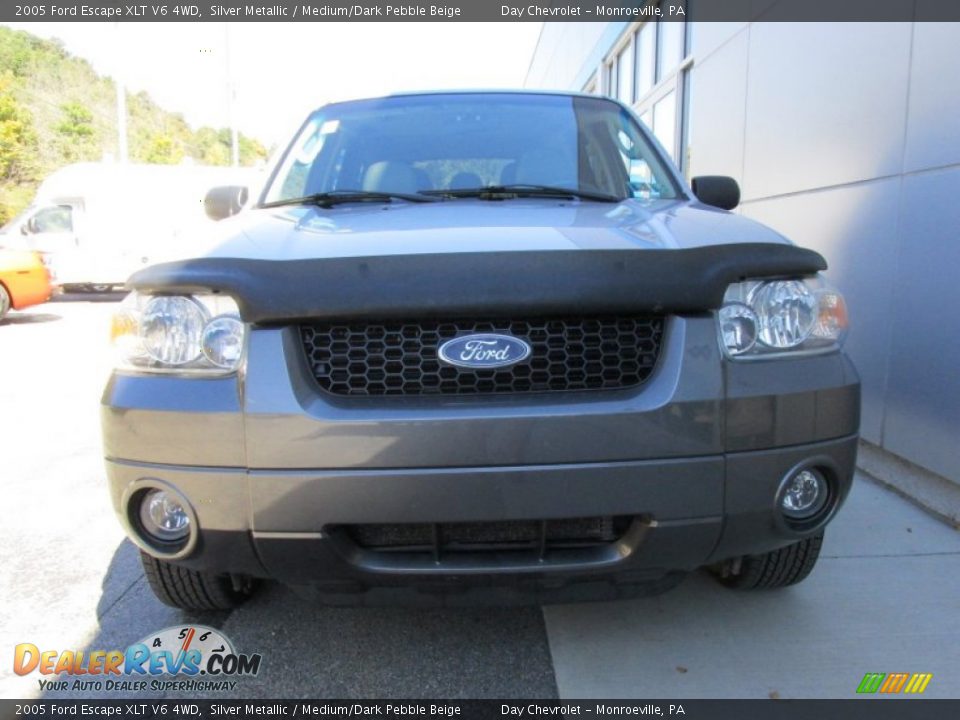 2005 Ford Escape XLT V6 4WD Silver Metallic / Medium/Dark Pebble Beige Photo #14