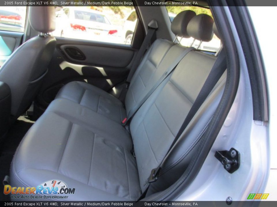 2005 Ford Escape XLT V6 4WD Silver Metallic / Medium/Dark Pebble Beige Photo #20