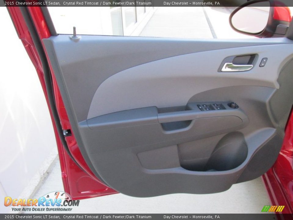 Door Panel of 2015 Chevrolet Sonic LT Sedan Photo #10