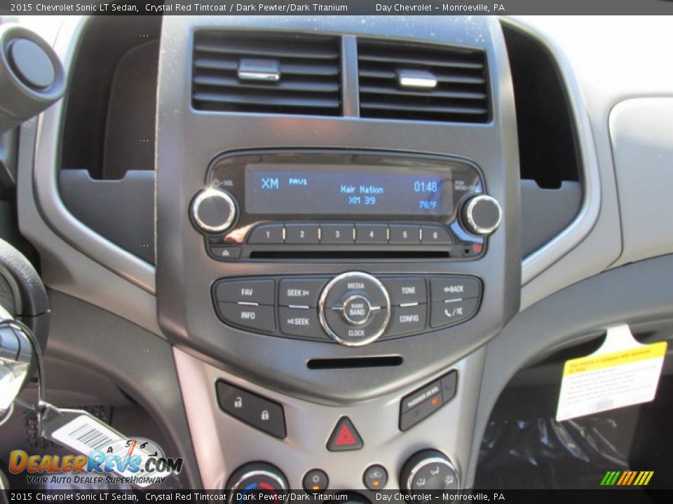 Controls of 2015 Chevrolet Sonic LT Sedan Photo #15