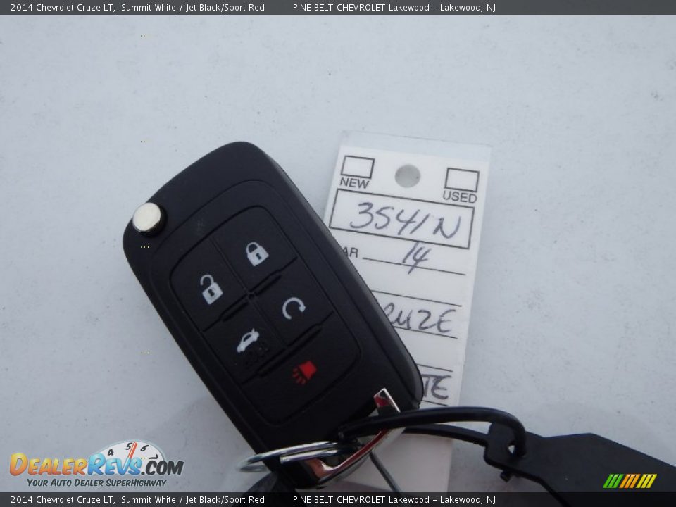 2014 Chevrolet Cruze LT Summit White / Jet Black/Sport Red Photo #10