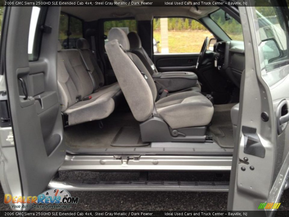 2006 GMC Sierra 2500HD SLE Extended Cab 4x4 Steel Gray Metallic / Dark Pewter Photo #15