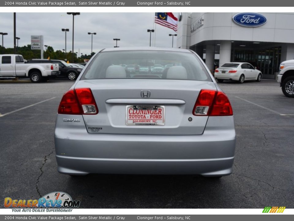 2004 Honda Civic Value Package Sedan Satin Silver Metallic / Gray Photo #4