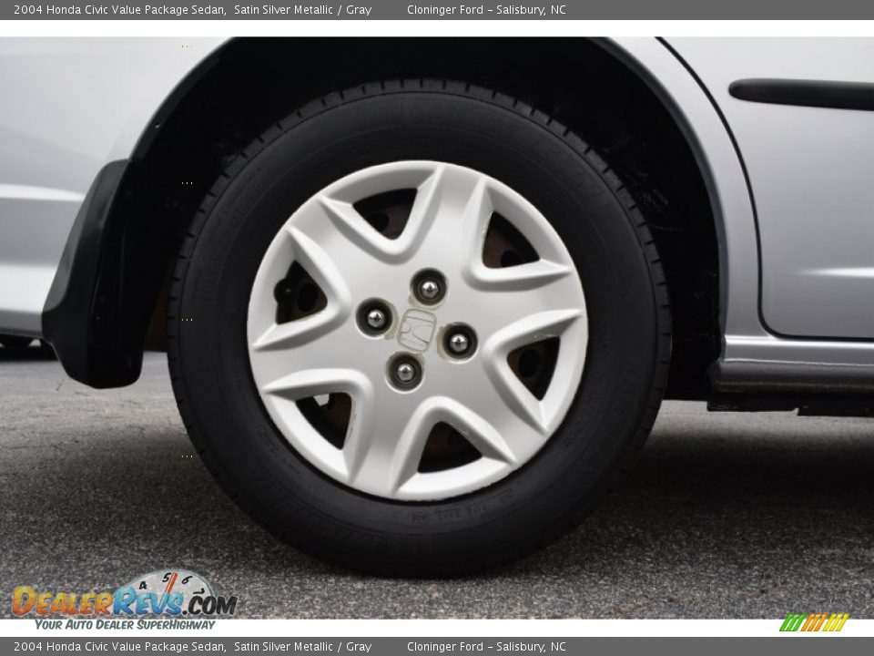2004 Honda Civic Value Package Sedan Satin Silver Metallic / Gray Photo #16