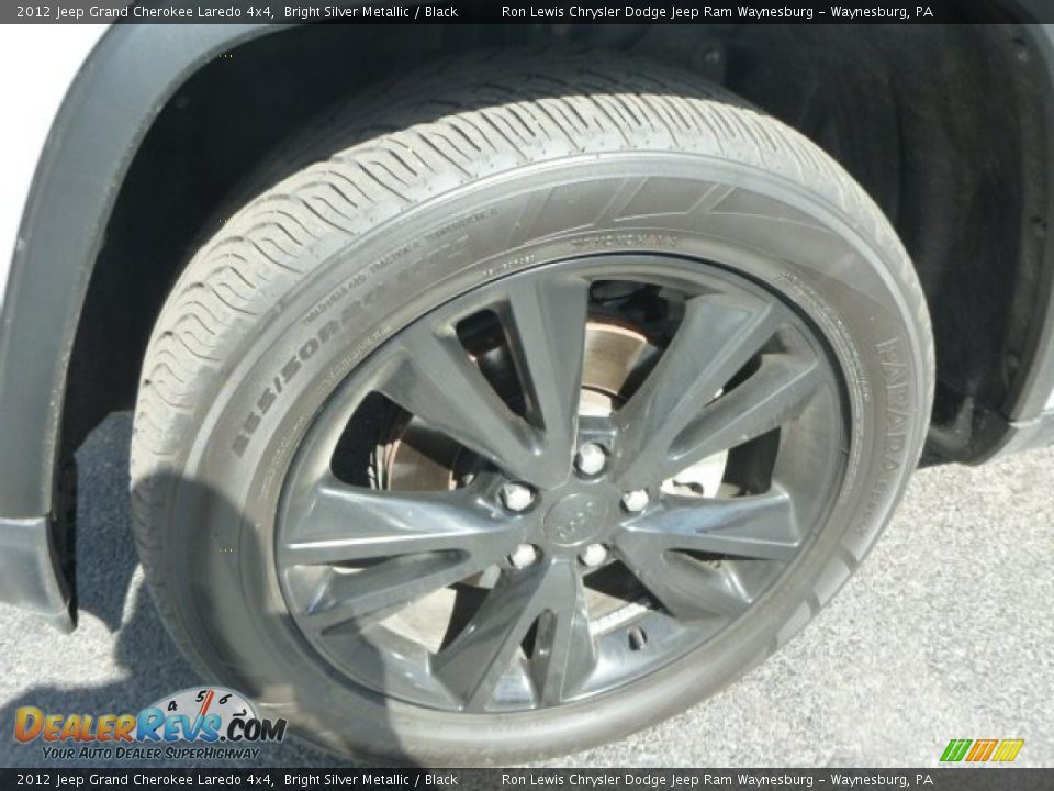 2012 Jeep Grand Cherokee Laredo 4x4 Bright Silver Metallic / Black Photo #9