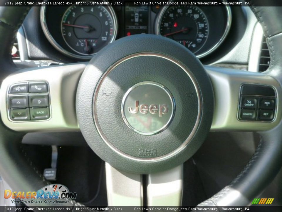 2012 Jeep Grand Cherokee Laredo 4x4 Bright Silver Metallic / Black Photo #17