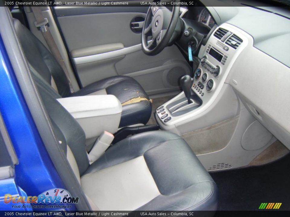 2005 Chevrolet Equinox LT AWD Laser Blue Metallic / Light Cashmere Photo #19