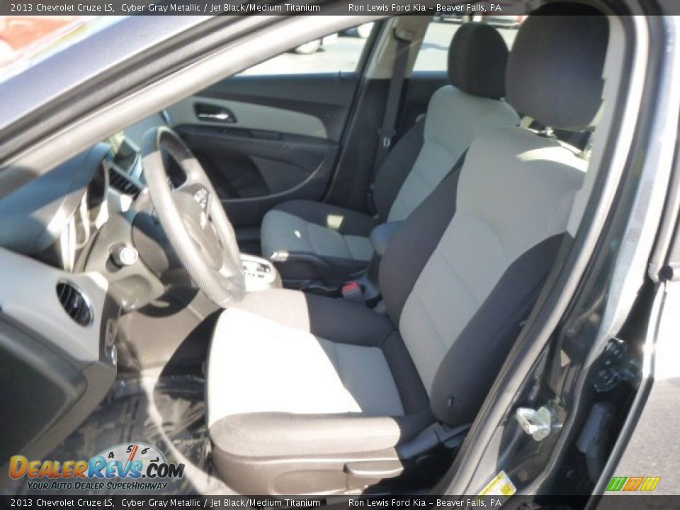 2013 Chevrolet Cruze LS Cyber Gray Metallic / Jet Black/Medium Titanium Photo #10