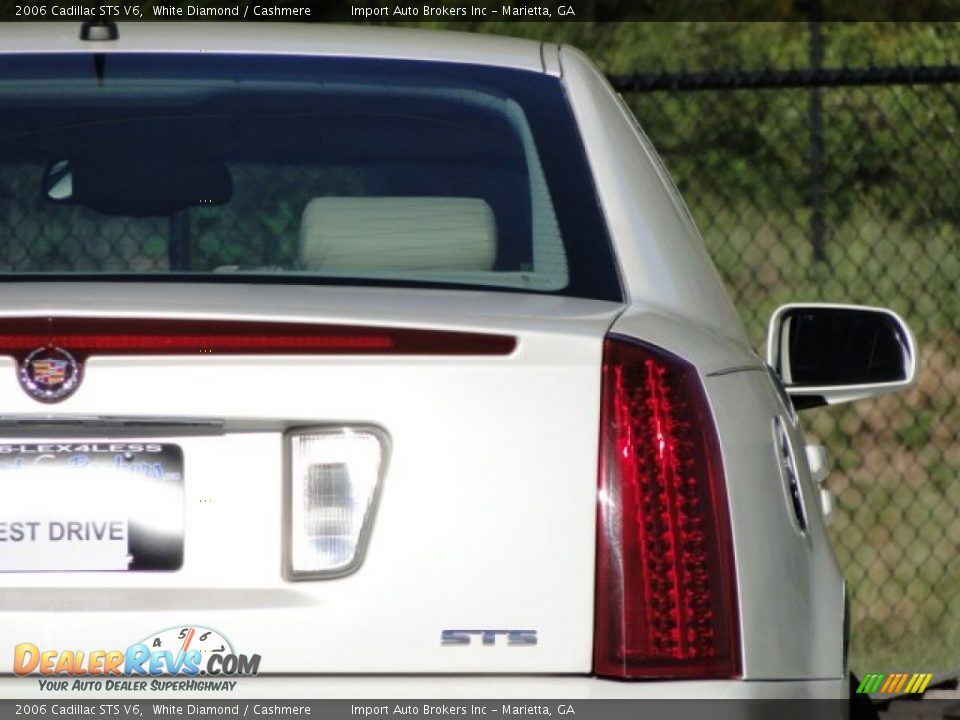 2006 Cadillac STS V6 White Diamond / Cashmere Photo #17