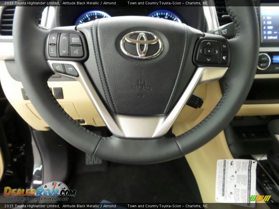 2015 Toyota Highlander Limited Attitude Black Metallic / Almond Photo #22