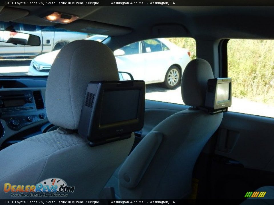 2011 Toyota Sienna V6 South Pacific Blue Pearl / Bisque Photo #10