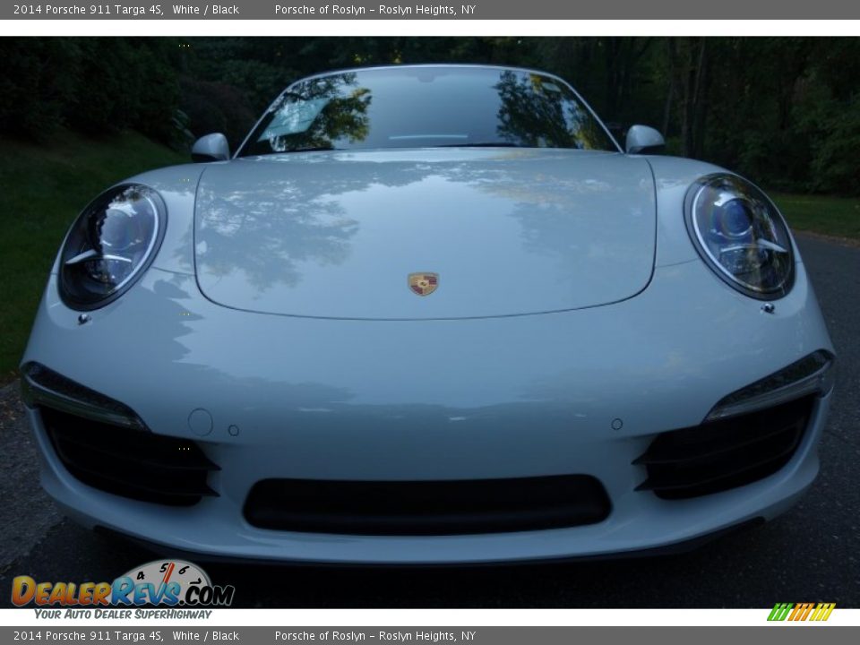 2014 Porsche 911 Targa 4S White / Black Photo #2