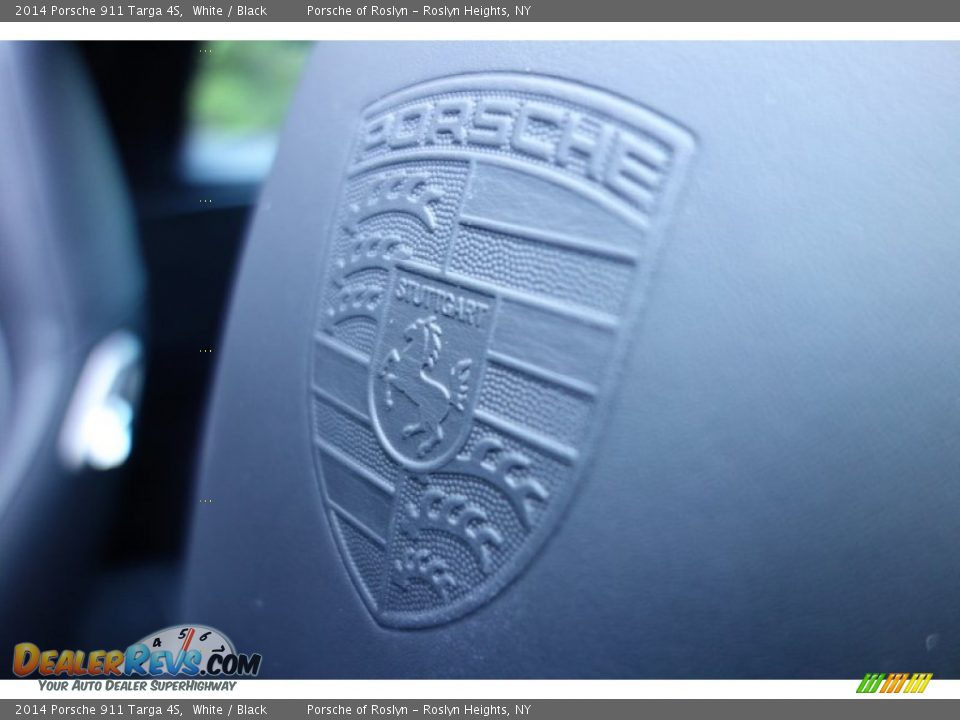 2014 Porsche 911 Targa 4S Logo Photo #18