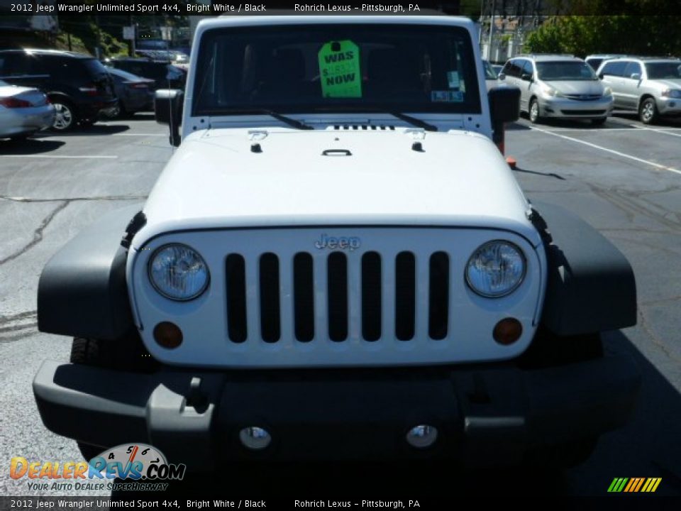 2012 Jeep Wrangler Unlimited Sport 4x4 Bright White / Black Photo #16