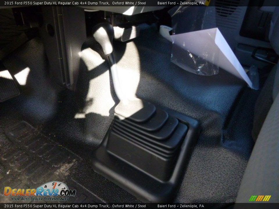 2015 Ford F550 Super Duty XL Regular Cab 4x4 Dump Truck Oxford White / Steel Photo #14