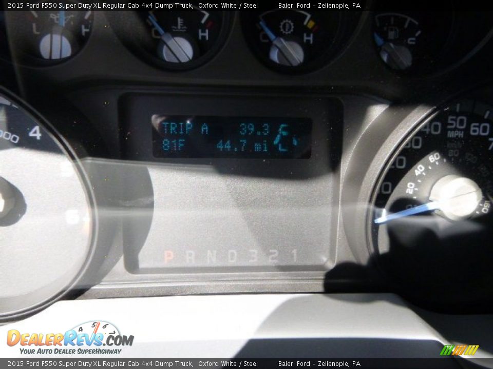 2015 Ford F550 Super Duty XL Regular Cab 4x4 Dump Truck Oxford White / Steel Photo #19