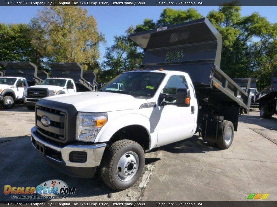 Front 3/4 View of 2015 Ford F350 Super Duty XL Regular Cab 4x4 Dump Truck Photo #4